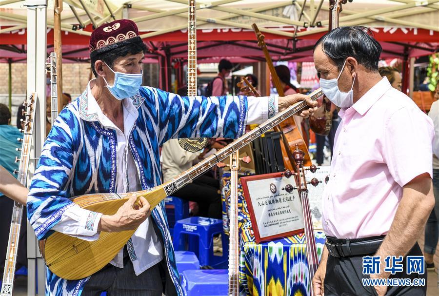 说明: http://www.xinhuanet.com/photo/2020-06/13/1126110947_15920375601101n.jpg