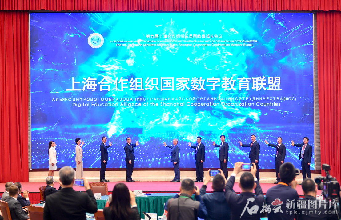 http://uy.ts.cn/pic/003/528/976/00352897639_90bd6385.png